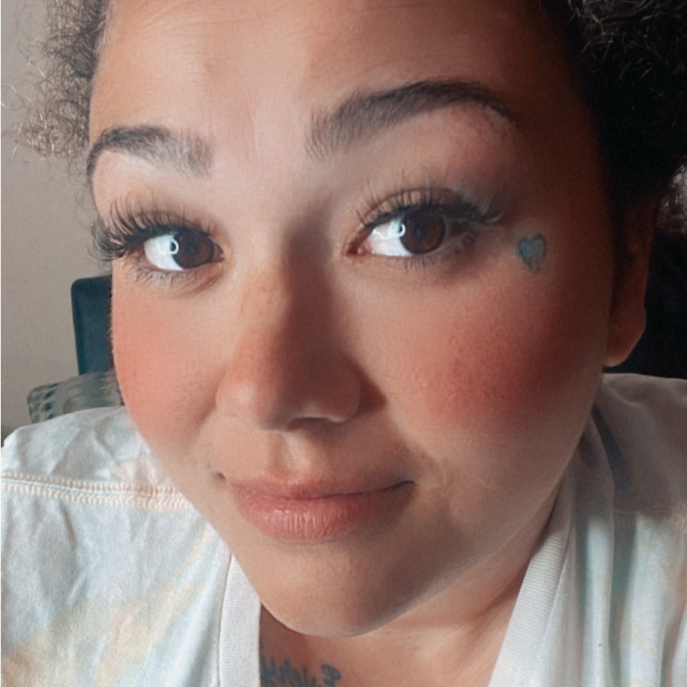 Meet your Posher, Kayla